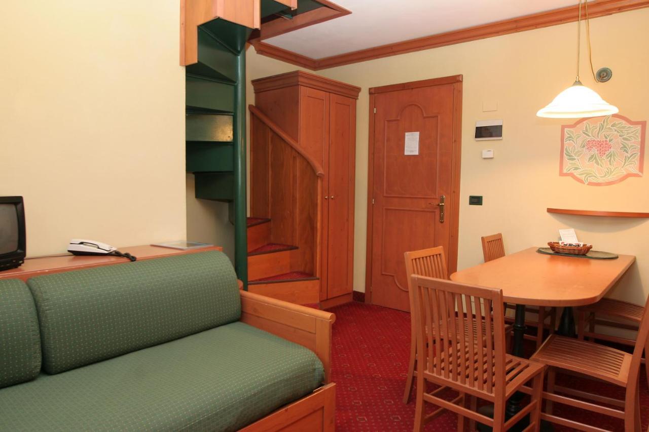 Palace Pontedilegno Aparthotel *