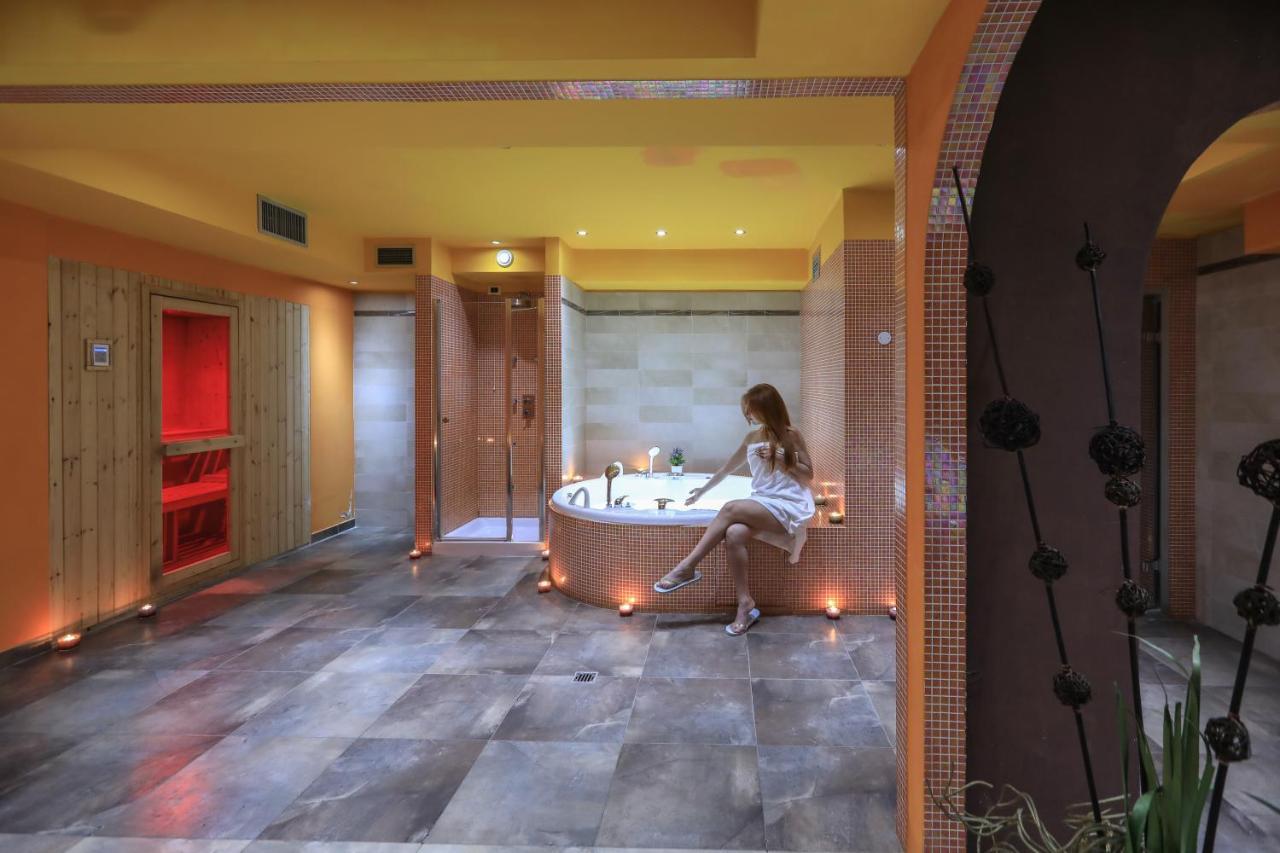 Palace Pontedilegno Aparthotel